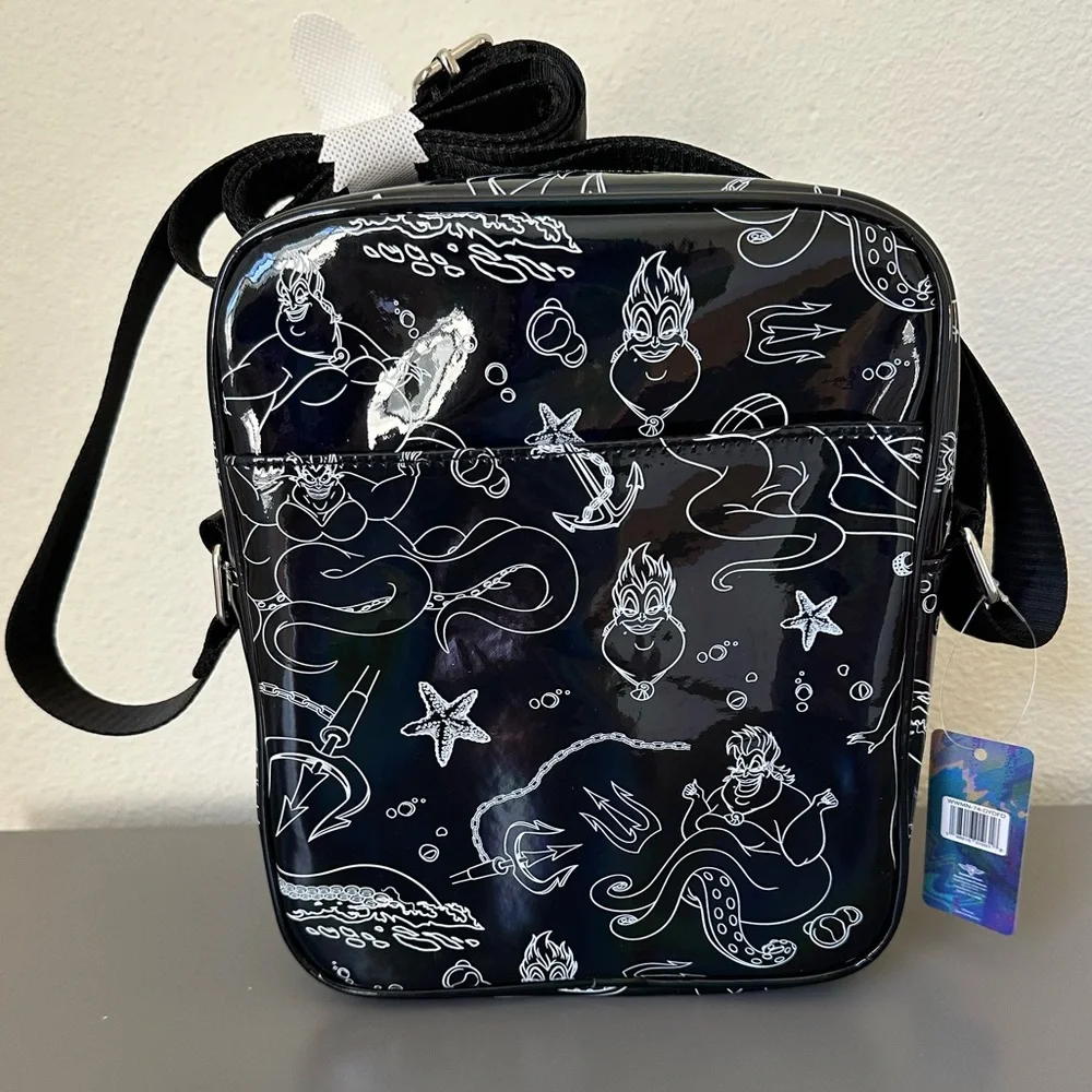 NWT Buckle-Down Disney The Little Mermaid Villain Ursula Poses Crossbody Bag - Picture 4 of 13